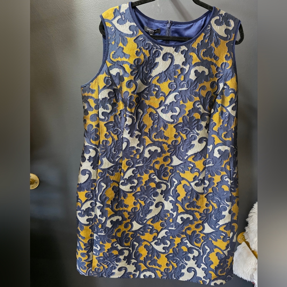 Elegant Blue and Yellow Patterned Dress